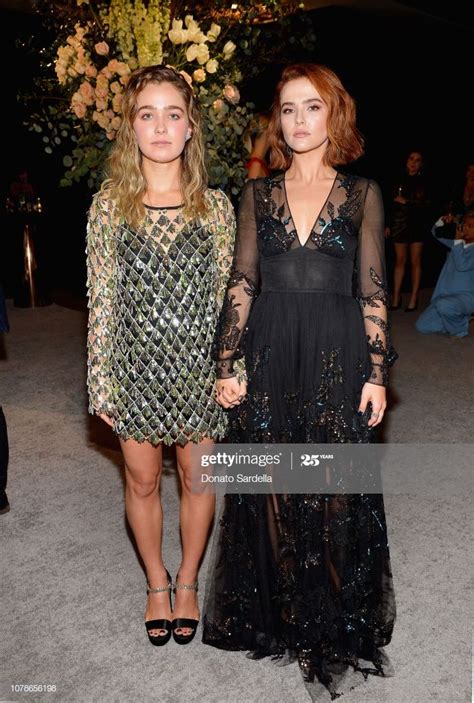 Are Haley Lu Richardson And Zoey Deutch Related。